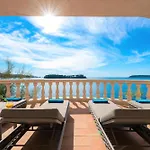 Dazzling Lozica 5 Bedrooms Pasija Steam Vila *