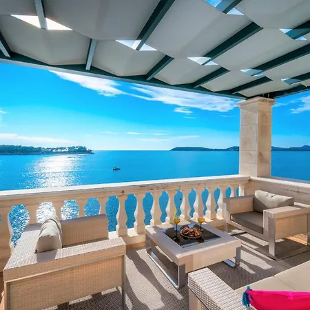 Dazzling Lozica 5 Bedrooms Pasija Steam Private Plateau Дубровник